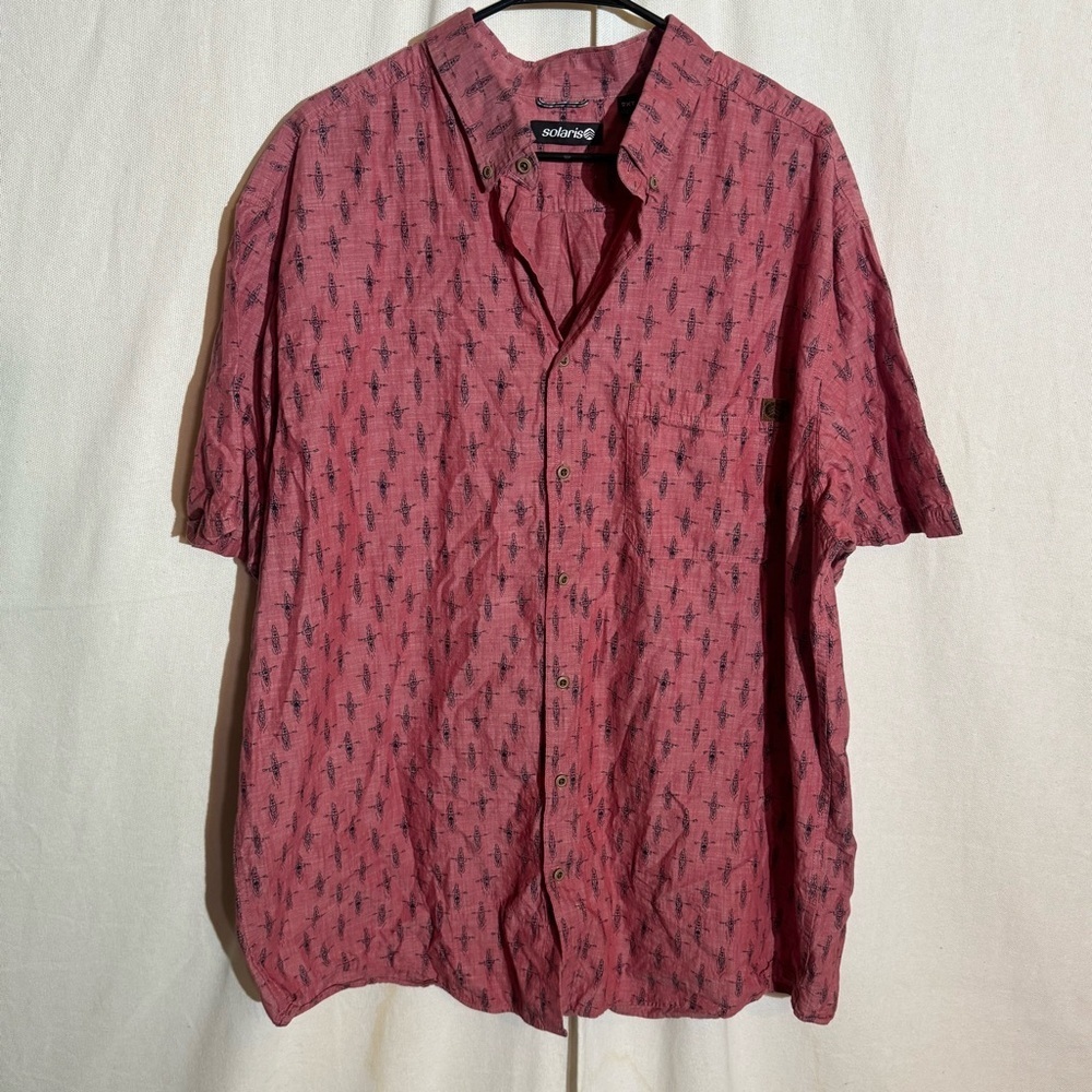 Solaris // Faded red, black kayak print causal button up shirt size 2xt ap2